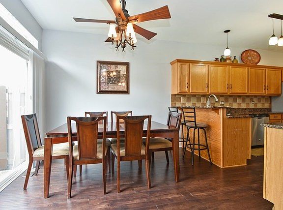 4th image of 18129 Kirby Dr