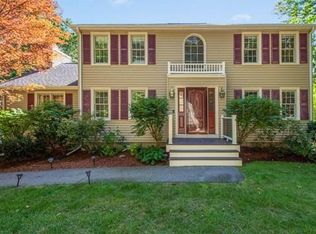 35 W Elm St, Hopkinton, MA 01748