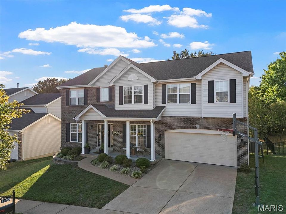 1st image of 4423 Saddleridge Farm Dr