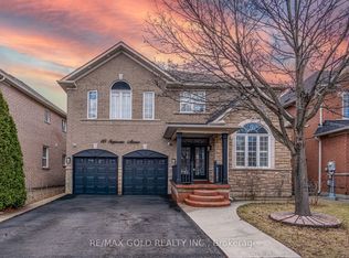10 Sugarcane Ave, Brampton, ON L6R3C8