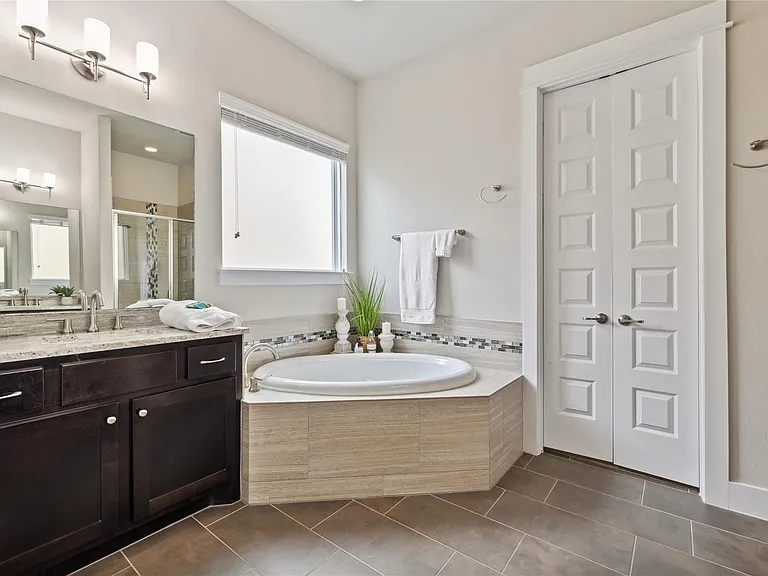 12908 Armaga Springs Rd — Photo 28