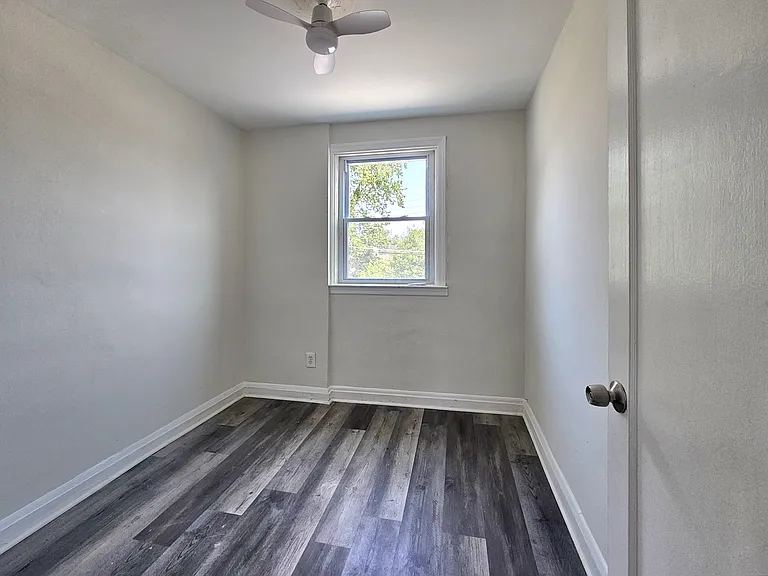 8501 Chestnut Oak Rd — Photo 32