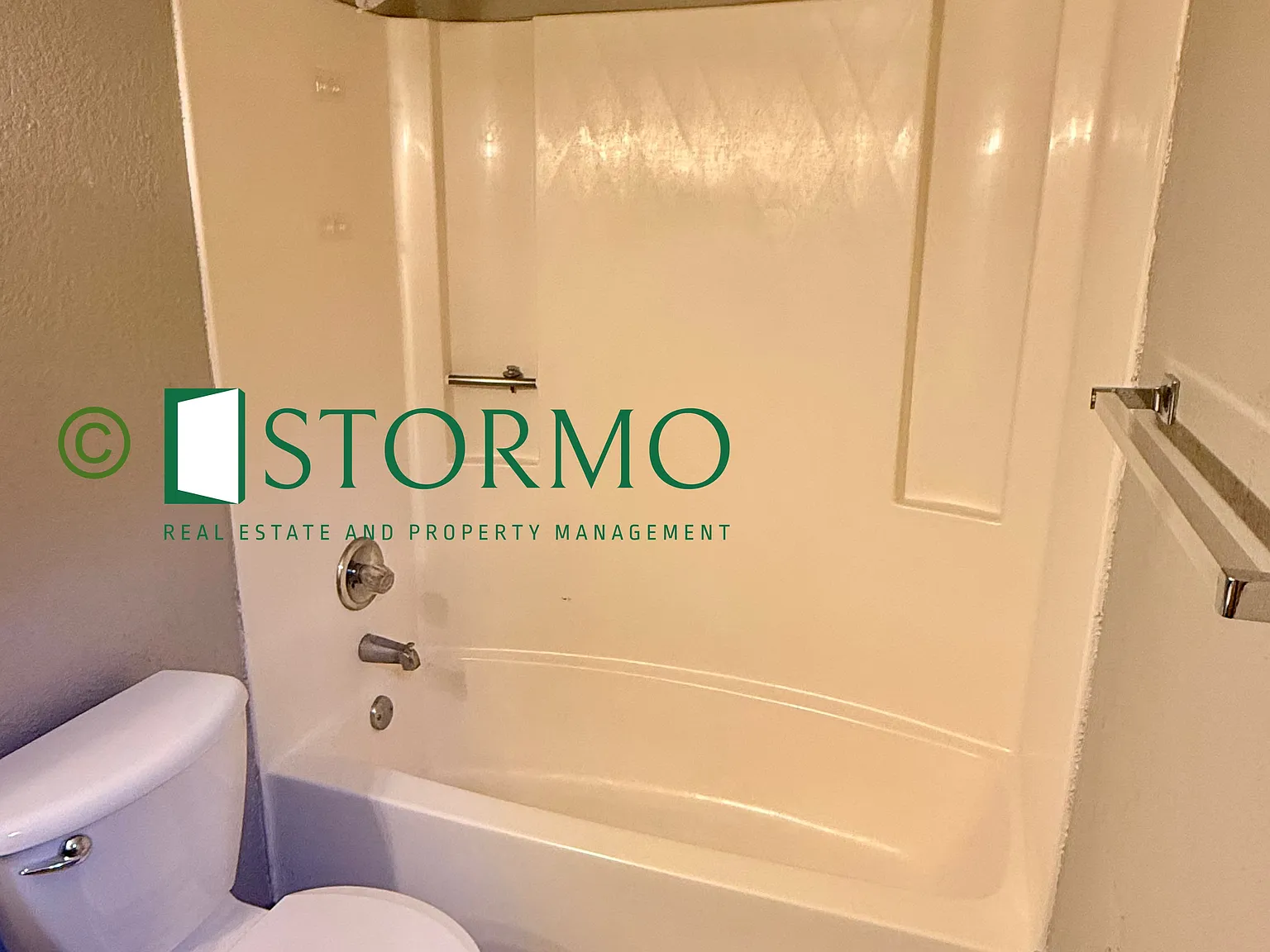 2 bed, 850 sqft, $895 — Photo 3