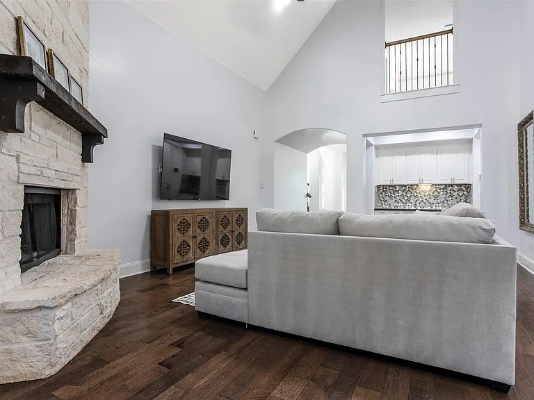 29110 Davenport Dr — Photo 8