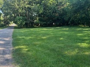 425 S Barker St, New Buffalo, MI 49117