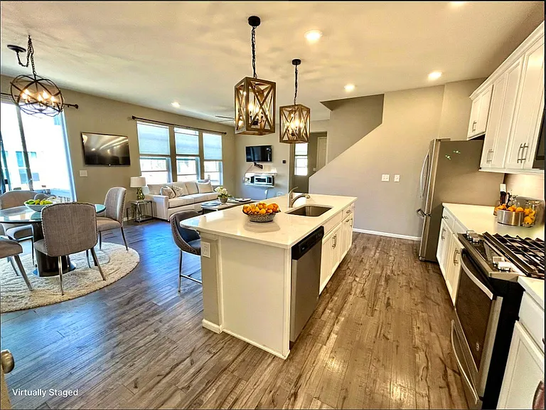 21873 E Quincy Pl — Photo 3