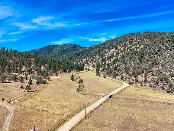 4th image of 1 Duzel Creek Rd