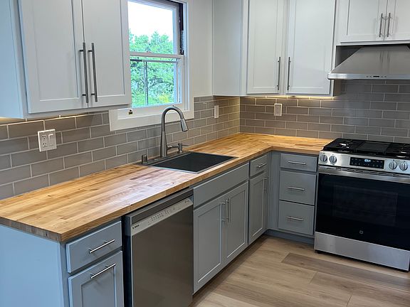 2nd image of 34 Laverne Ave