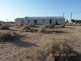 4th image of 17335 Carlo Ave