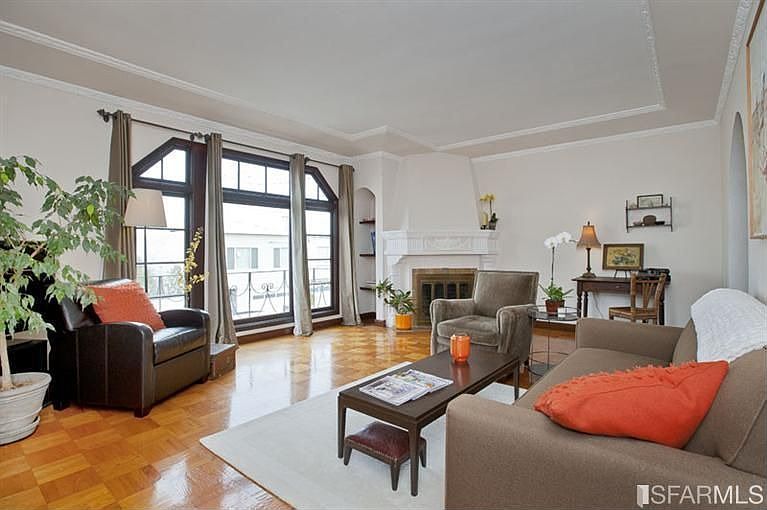 1st image of 76 Dartmouth St