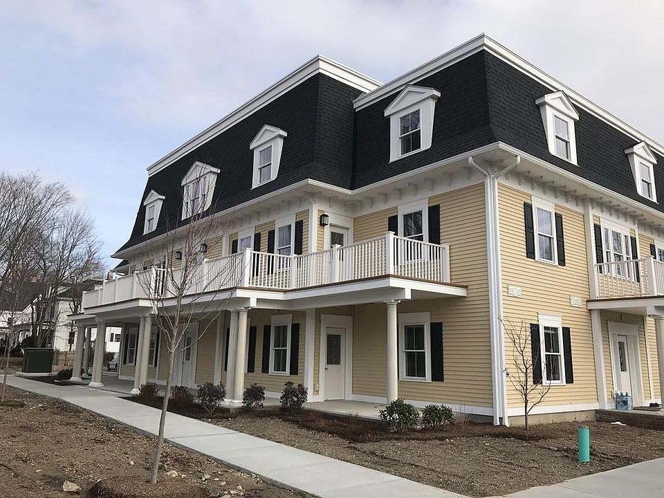 1st image of 2 Mayflower Ave #202