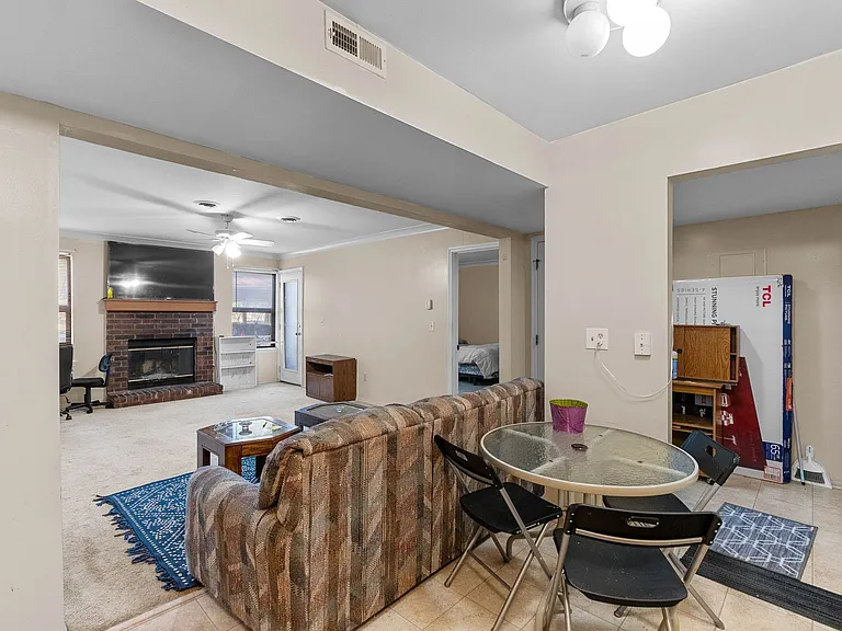 2339 Kratky Rd #A — Photo 7