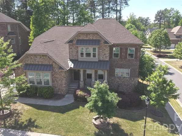 16402 Doves Canyon Ln, Charlotte, NC 28278