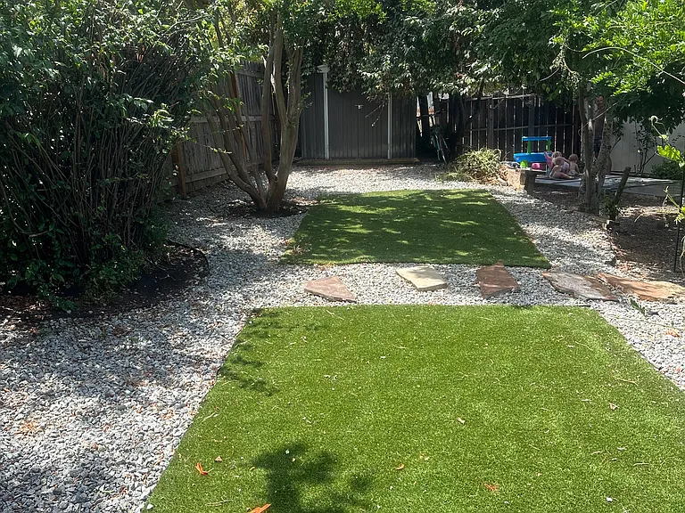520 G St — Photo 11