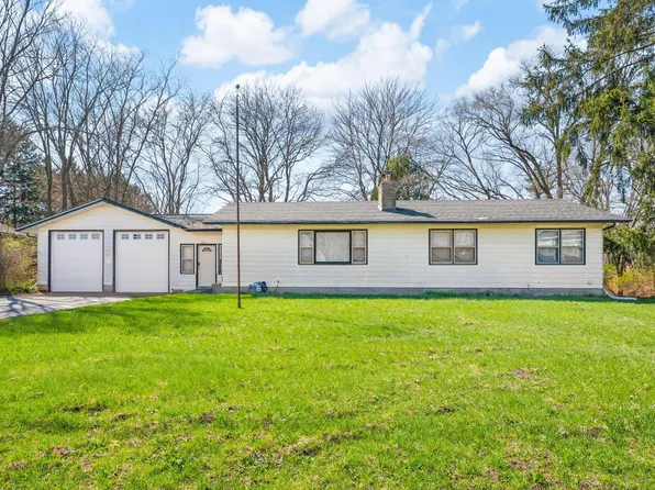 1890 Union Ave, Benton Harbor, MI 49022