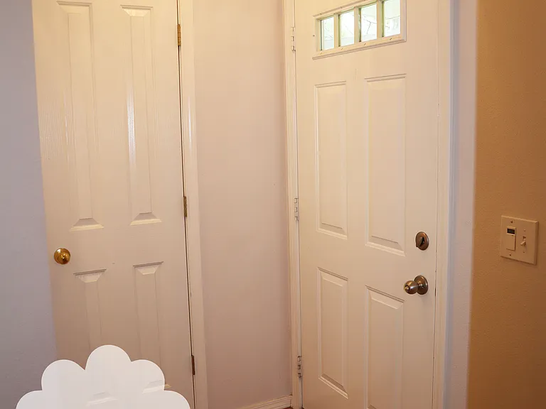 5505 S Adonis Pl — Photo 3