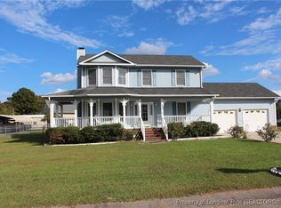 225 Eileen Dr, Spring Lake, NC 28390