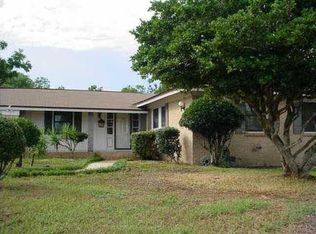 5910 Hilltop Dr, Pensacola, FL 32504