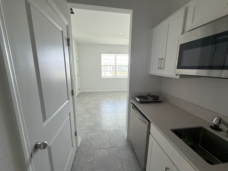 521 Reggie Rd — Photo 15