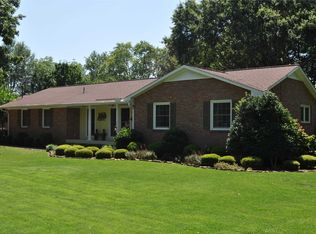 9110 Camille Dr SE, Huntsville, AL 35802