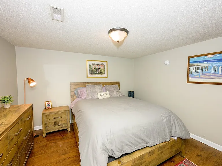 1802 Lakewood Dr — Photo 17
