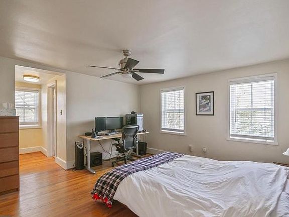 4th image of 231 E 2nd St #3B