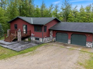 21666 Bay Port Pl, Cohasset, MN 55721