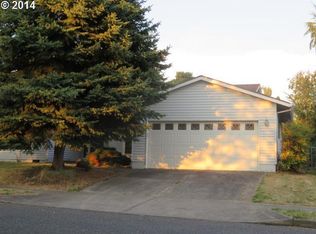 318 SW Birdsdale Dr, Gresham, OR 97080