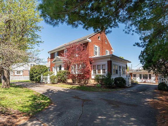 3rd image of 3625 Churchville Ave
