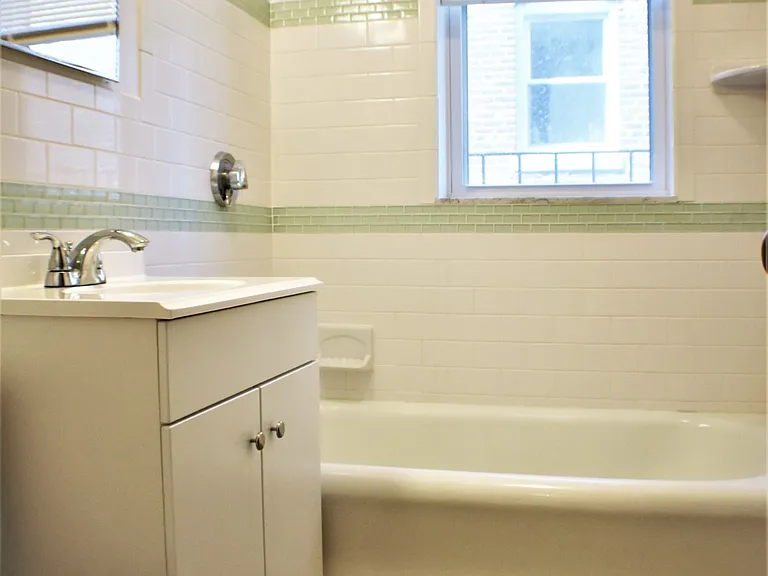 125 Peterborough St #34 — Photo 6