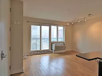 Rented by Reside New York