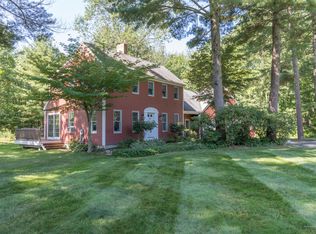 20 Merrill Rd, Falmouth, ME 04105