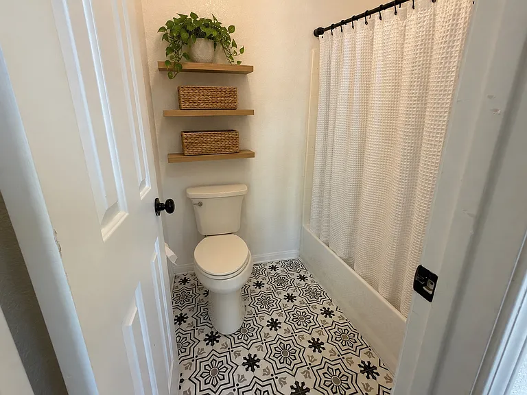 31252 Contour Ave — Photo 6