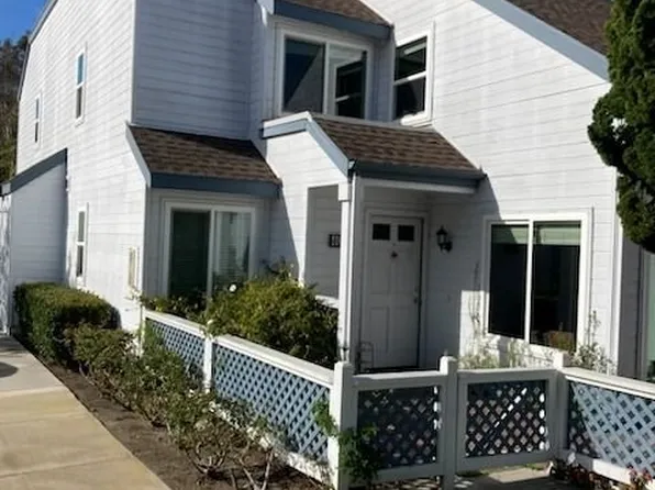 400 Fallingstar #37, Irvine, CA 92614