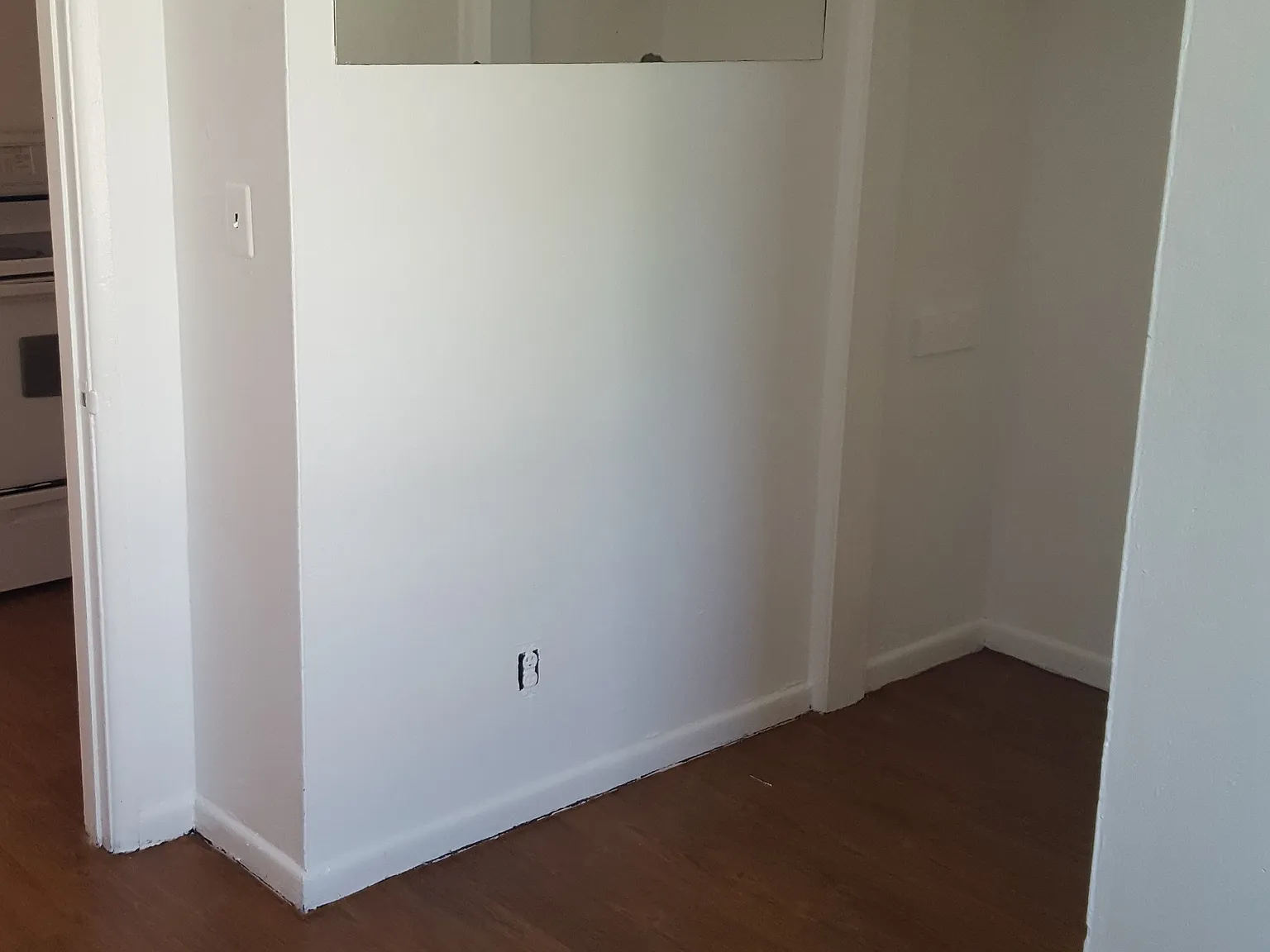 1 bed, 400 sqft, $2,975 — Photo 3