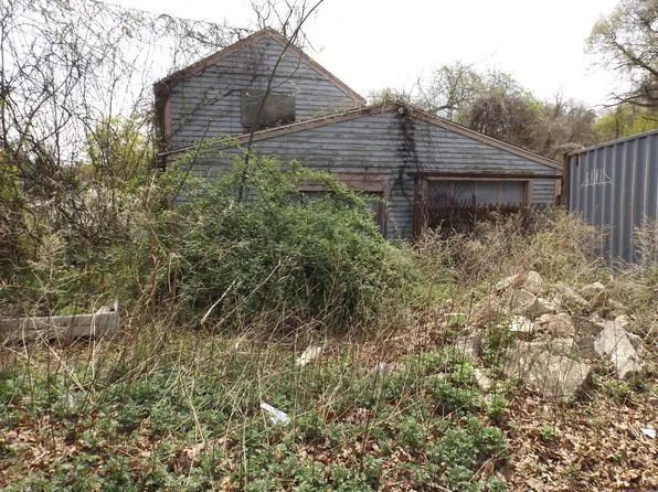 213 Exeter Street, Bridgeport, CT 06606