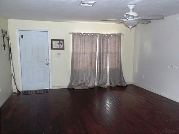 3rd image of 11156 Palmerston Ave