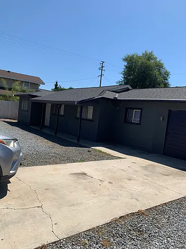465 S Carmalita St Photo 1