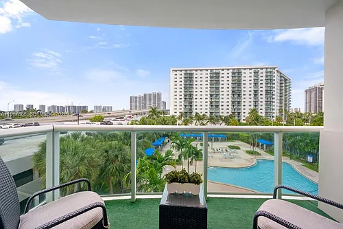19370 Collins Ave #402 Photo 1