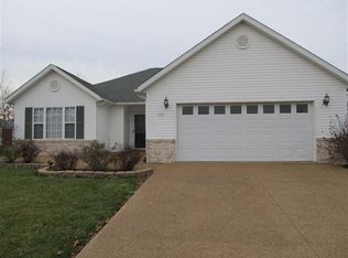 1206 Dolan Ln, Jerseyville, IL 62052