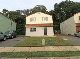 511 Corinthian Ave UNIT A, Essington, PA 19029