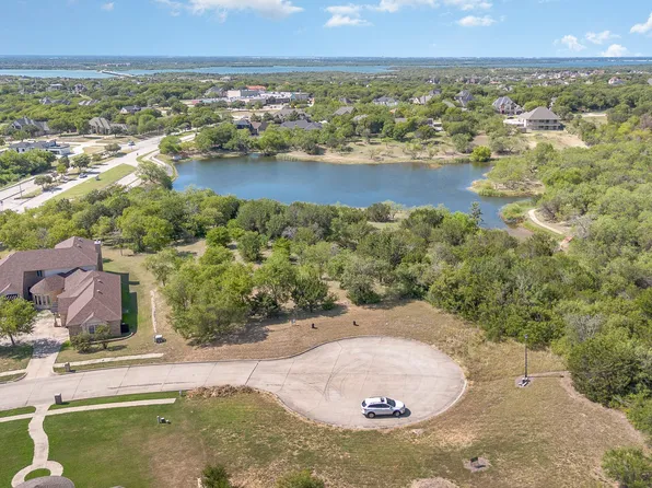 2409 Lookout Ct, Cedar Hill, TX 75104