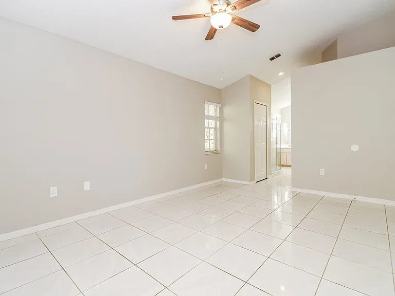7249 Captiva Cir — Photo 9