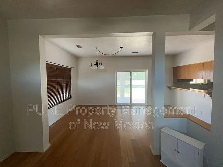 429 Tome Hill Ave SE — Photo 5