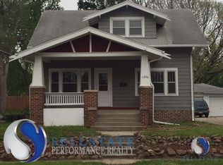 1330 S 26th St, Lincoln, NE 68502