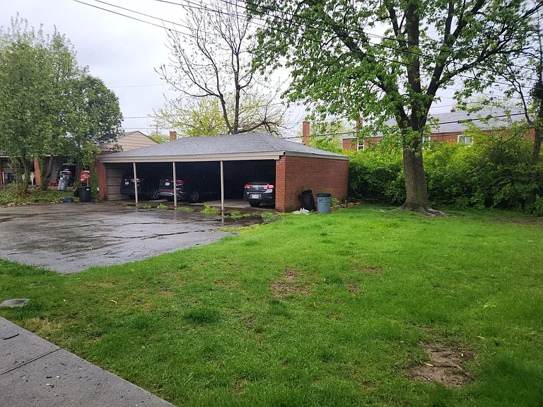 1862 Ashland Ave — Photo 8