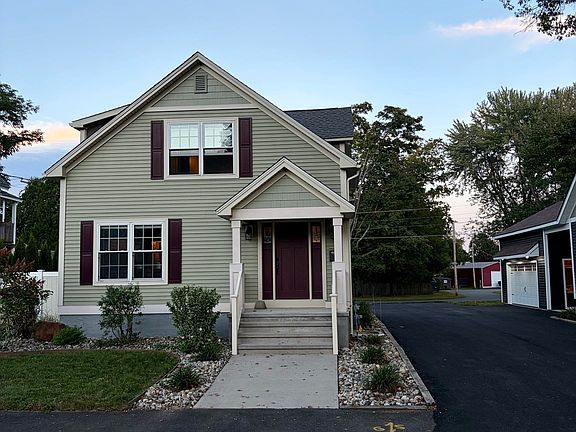 2nd image of 7 Gold St