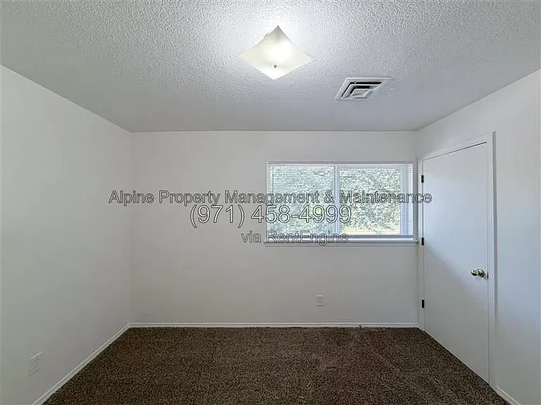 18317 SW Jann Dr — Photo 15