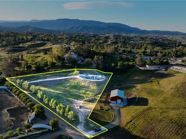 40589 Los Amantes Rd, Temecula, CA 92592