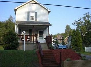 33 Clarksville St, Greenville, PA